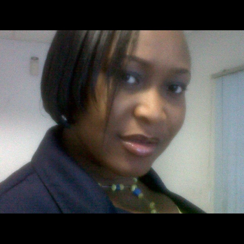 Meet your Posher, Oluwatoyin